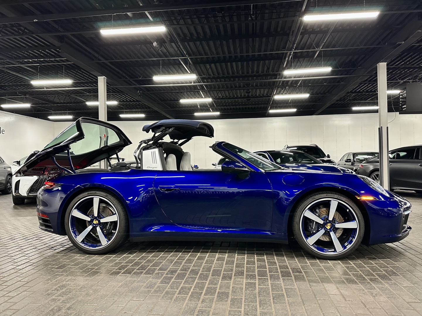 2022 Porsche 911 Targa 4, 多伦多, 全款车