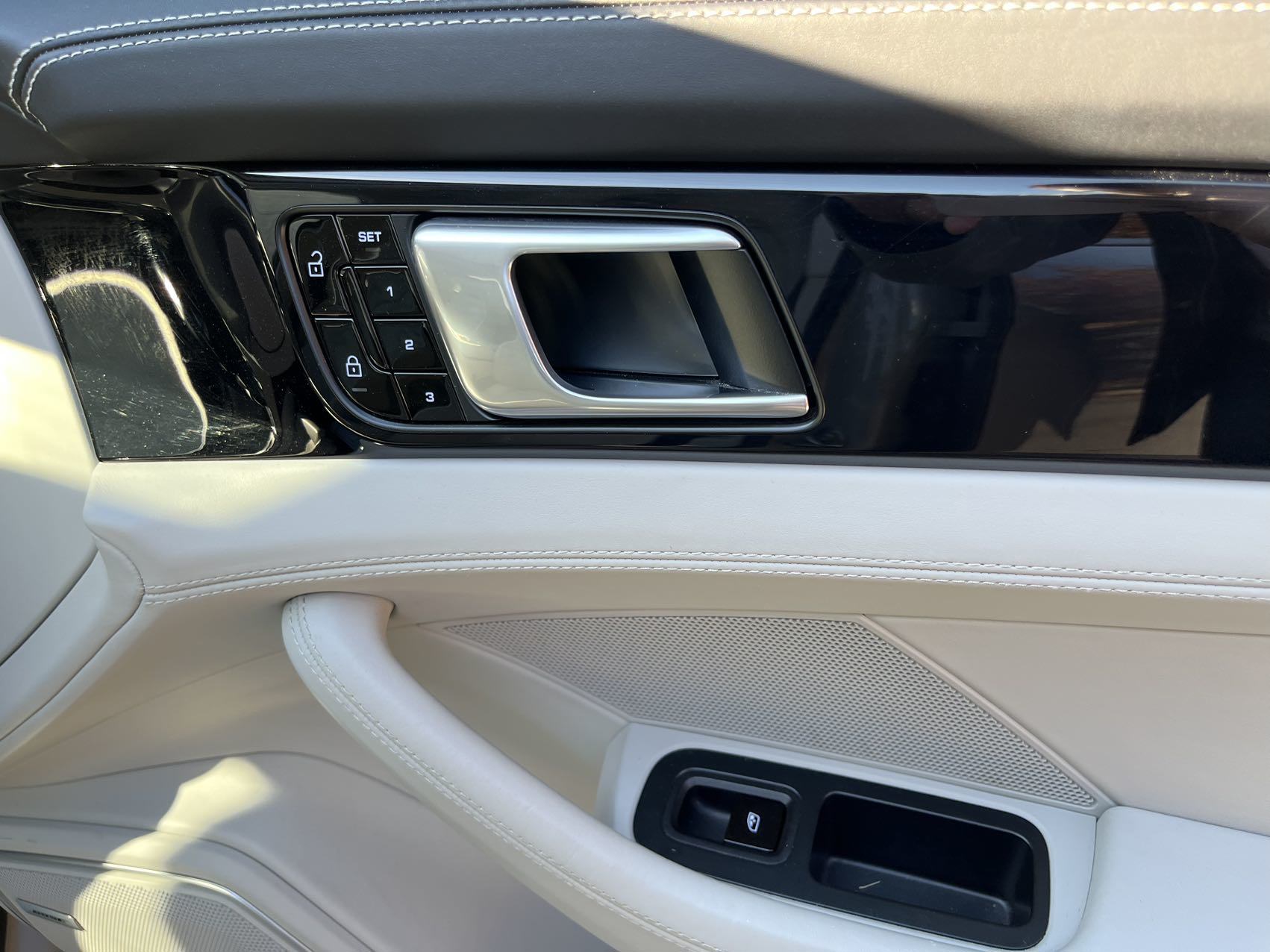 2019 Porsche Panamera 4S, 多伦多, 全款车