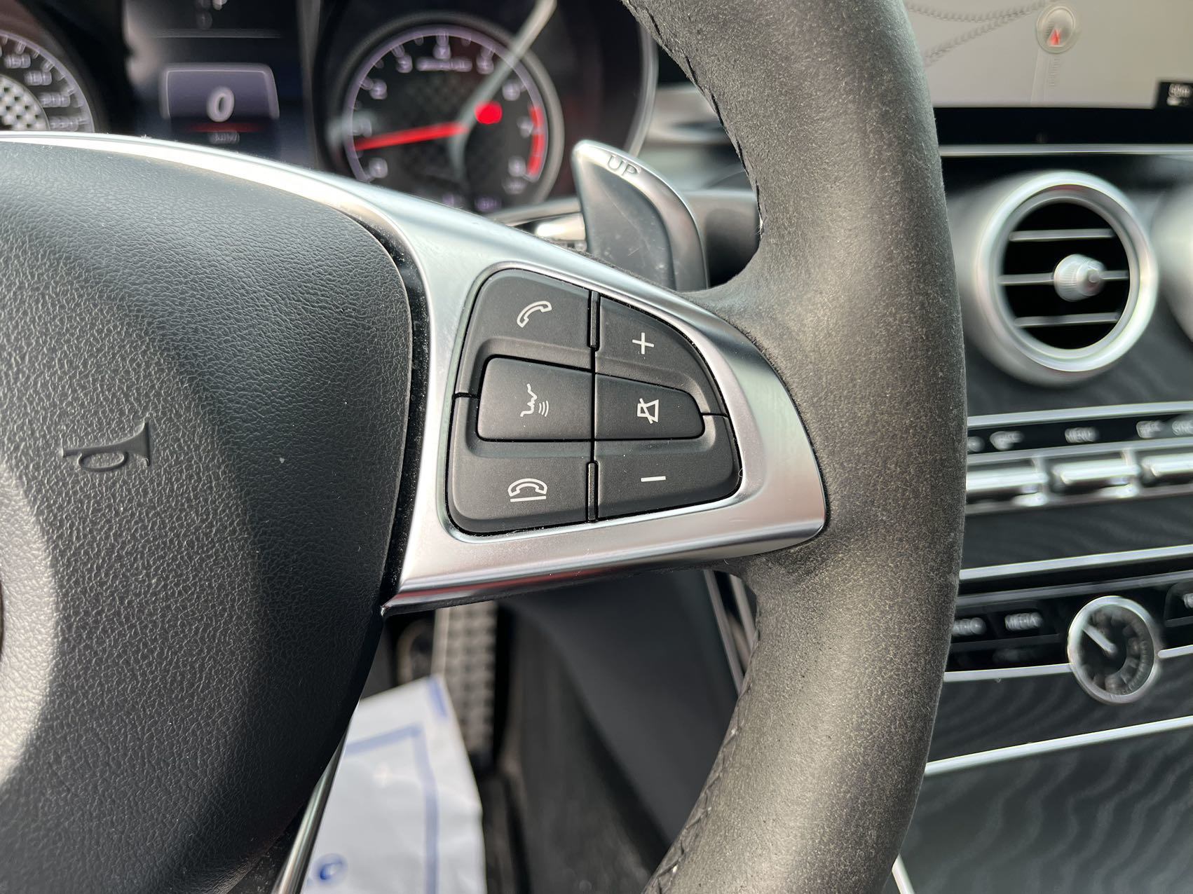 2018 Mercedes-Benz  C-Class  AMG C 43 4M..., 多伦多, 五大行Finance估价