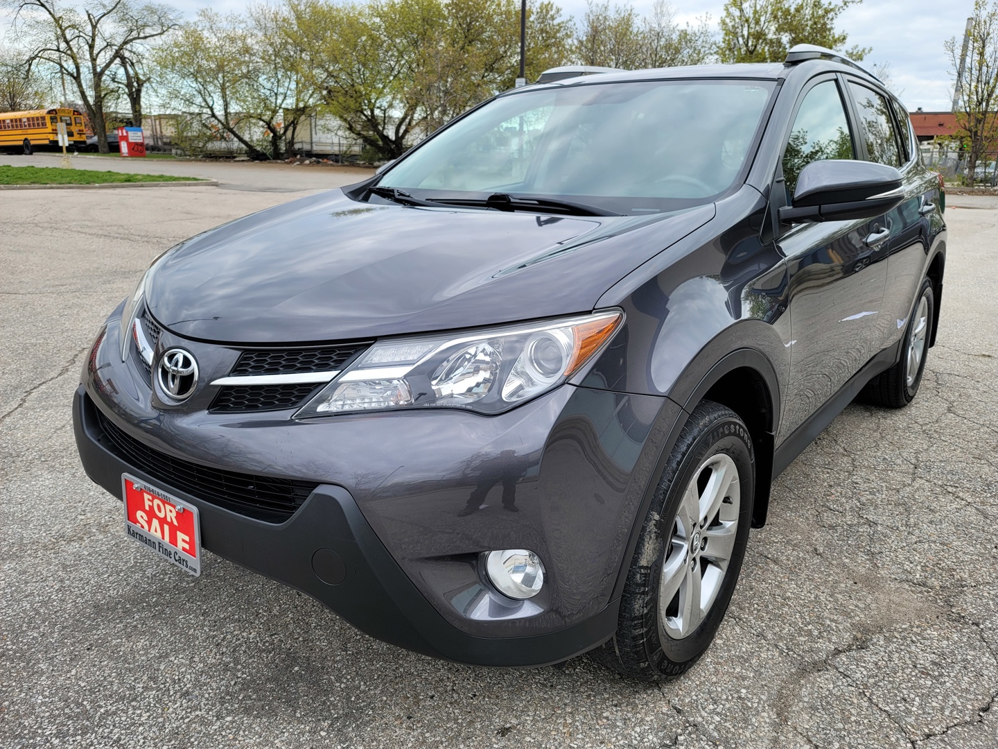 2015 Toyota RAV4 XLE AWD|Low Km| - Used Car Dealership York, Ontario