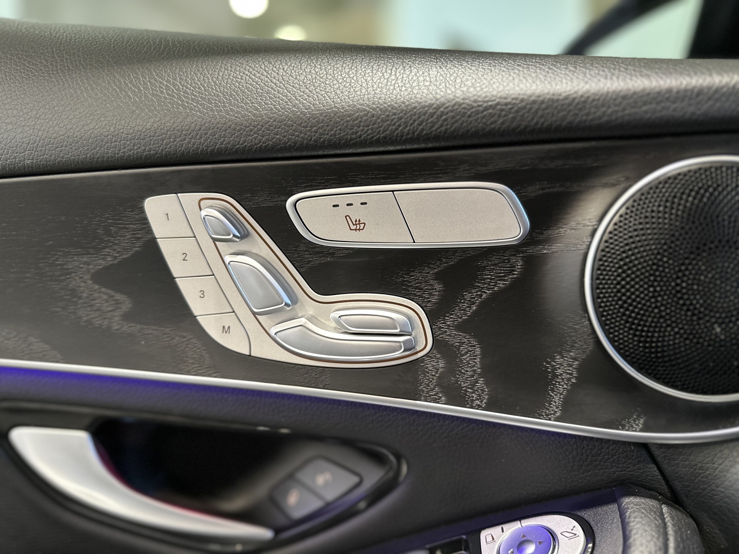 2020 Mercedes-Benz GLC300 Coupe , 多伦多, 五大行Finance估价