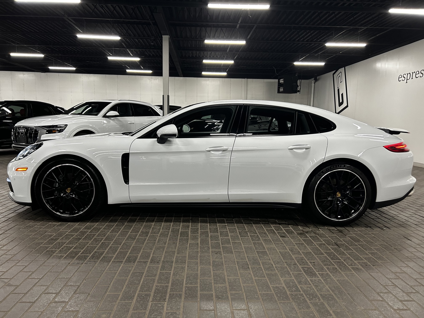 2018 Porsche Panamera 4, 多伦多, 全款车