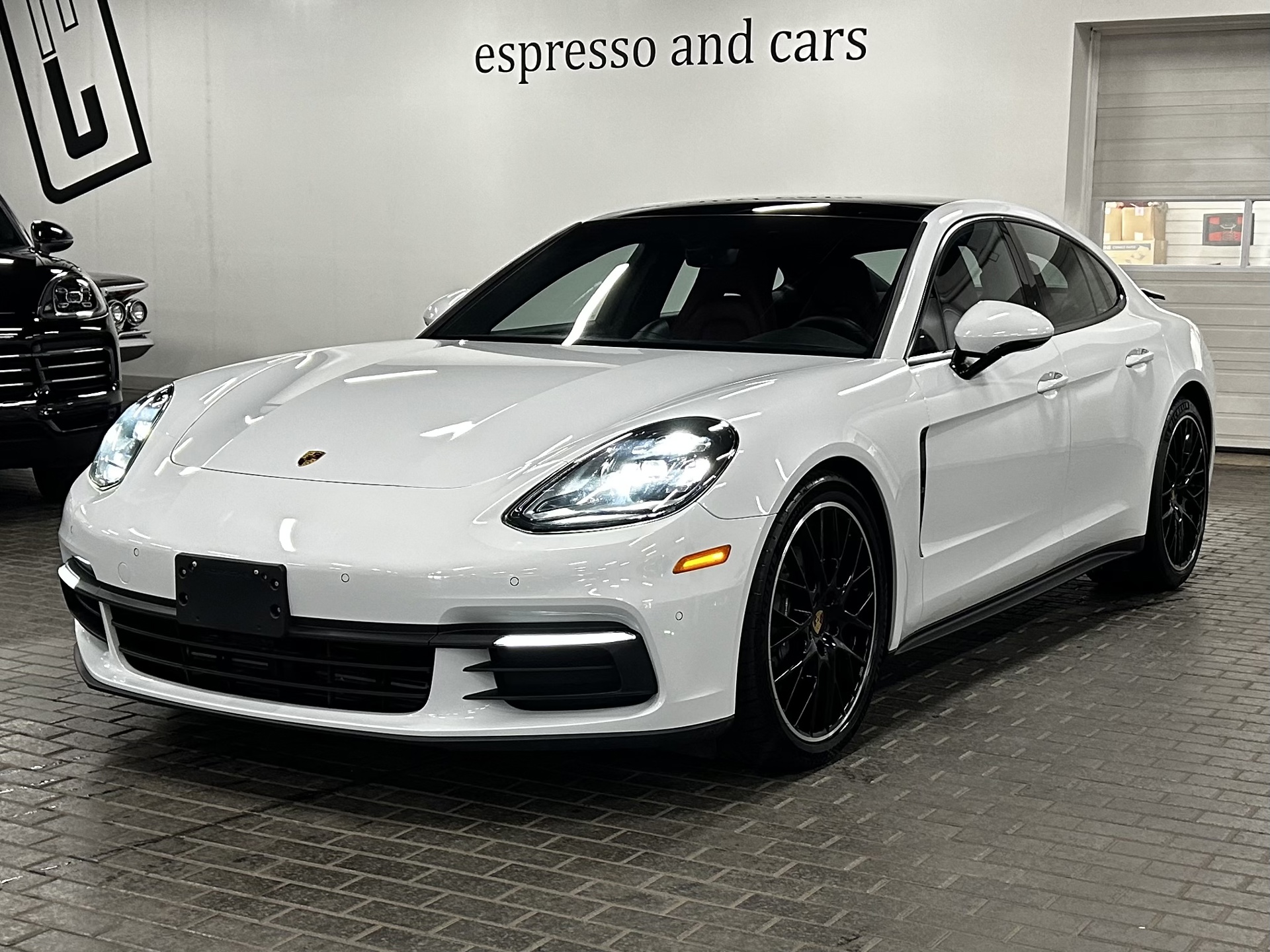 2018 Porsche Panamera 4, 多伦多, 全款车