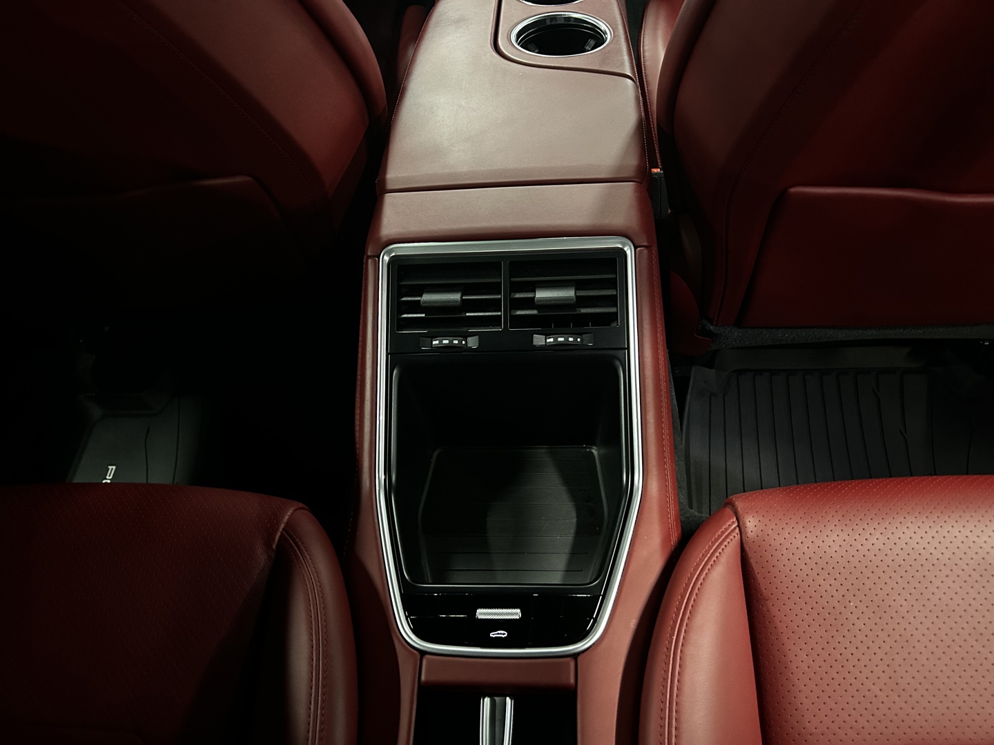 2018 Porsche Panamera 4, 多伦多, 全款车