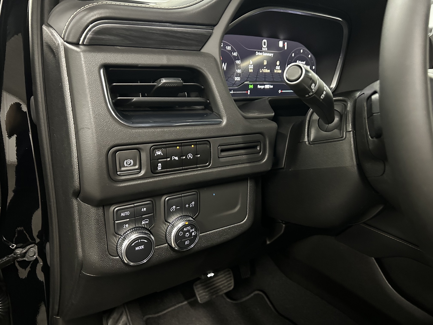 2023 GMC Yukon XL SLT, 多伦多, 全款车