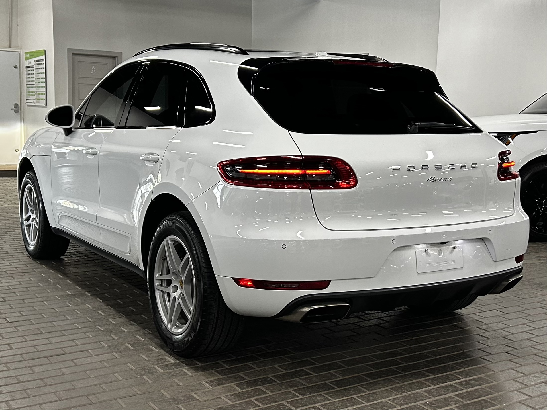 2018 Porsche Macan Sport Edition, 多伦多, 全款车