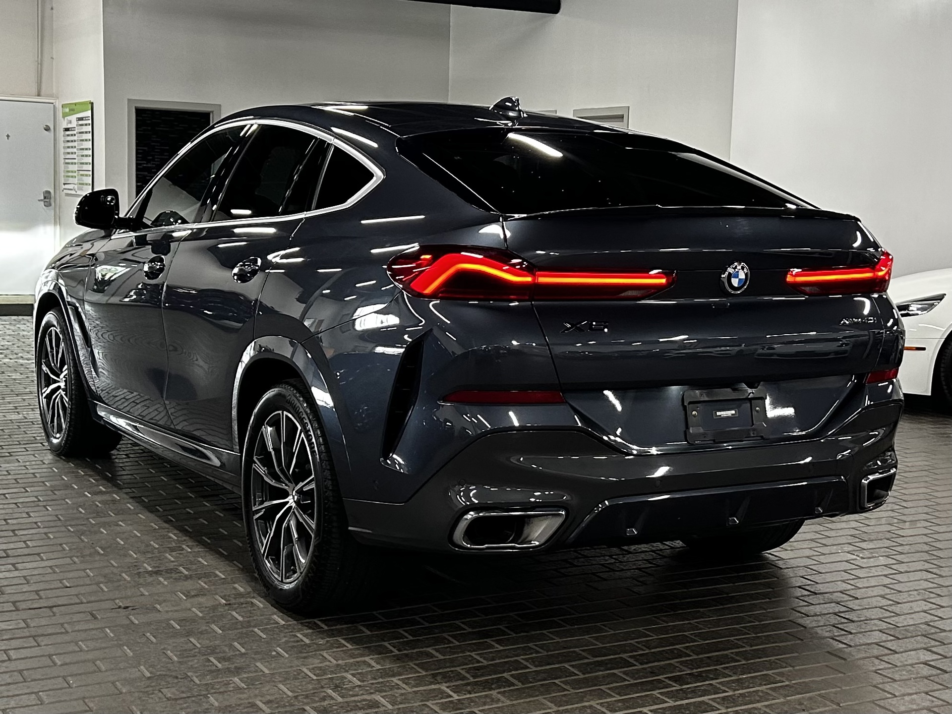 2020 BMW X6 xDrive40i, 多伦多, 全款车