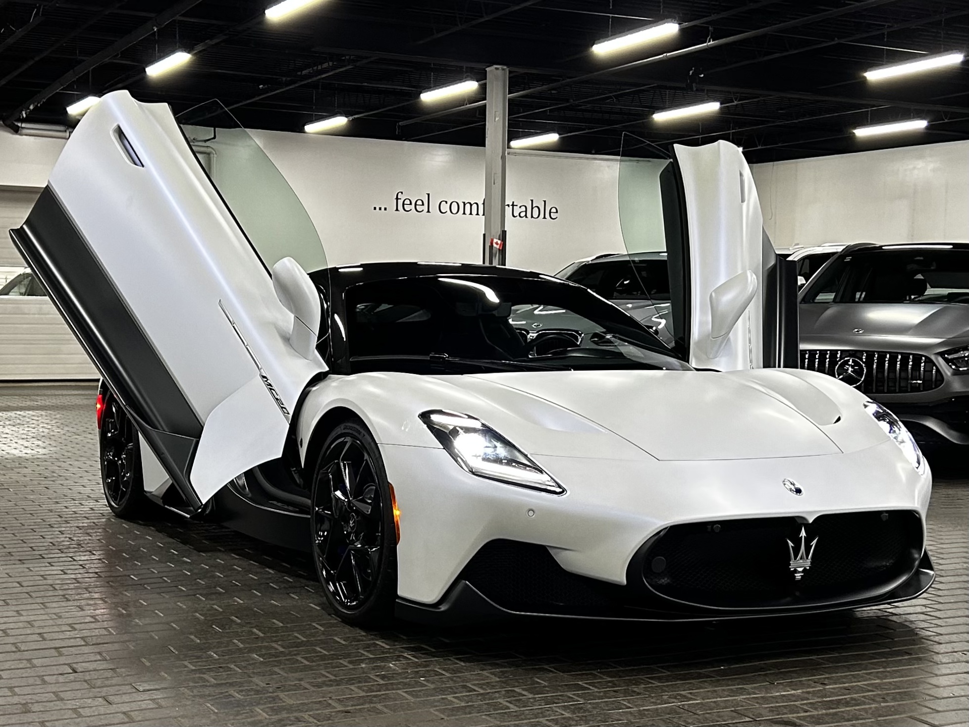 2022 Maserati MC20 MC20, 多伦多, 全款车