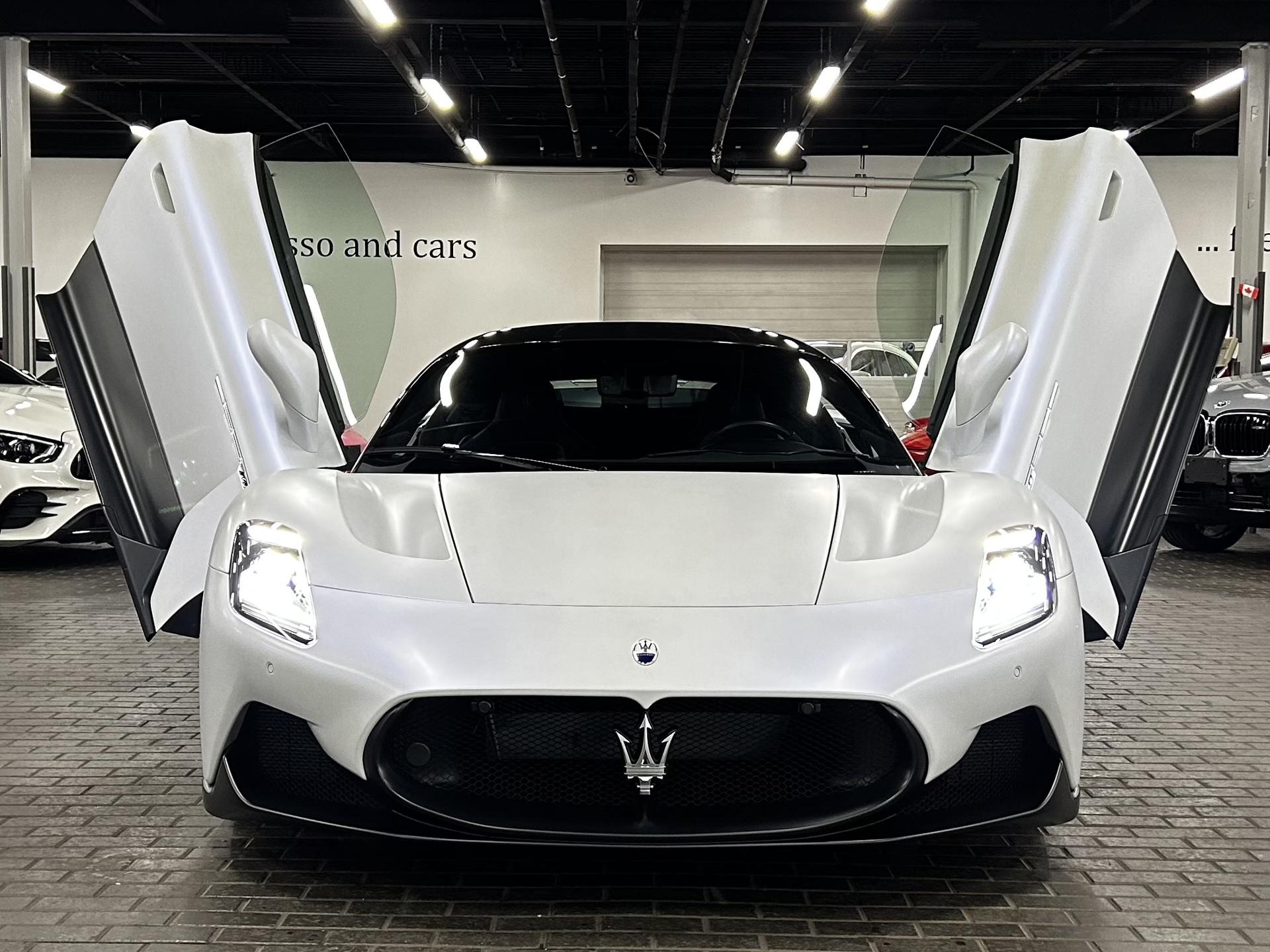 2022 Maserati MC20 MC20, 多伦多, 全款车