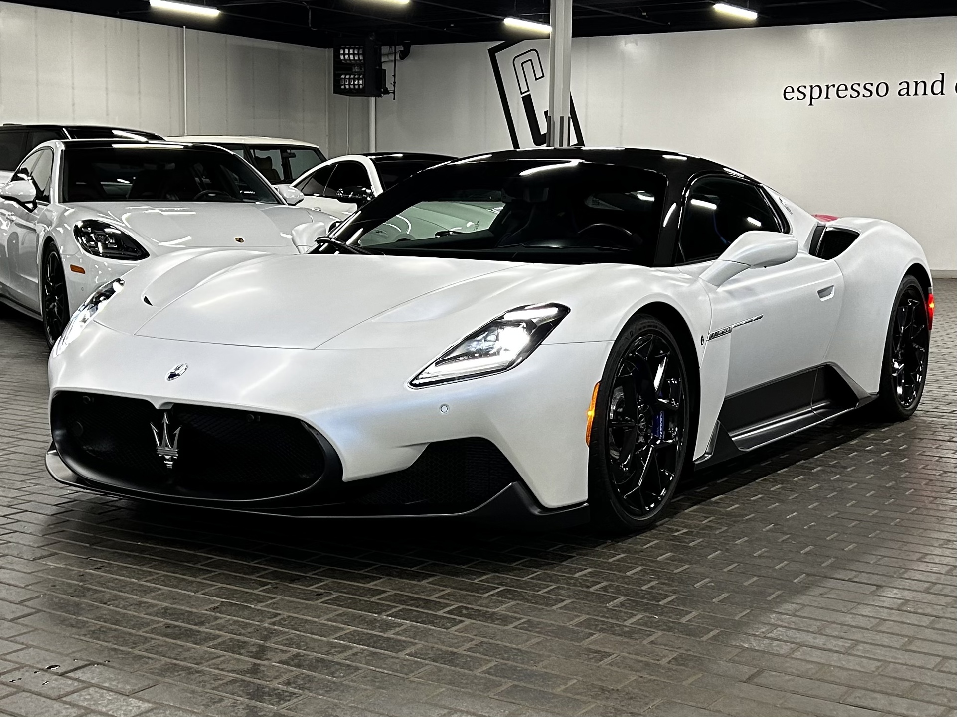 2022 Maserati MC20 MC20, 多伦多, 全款车