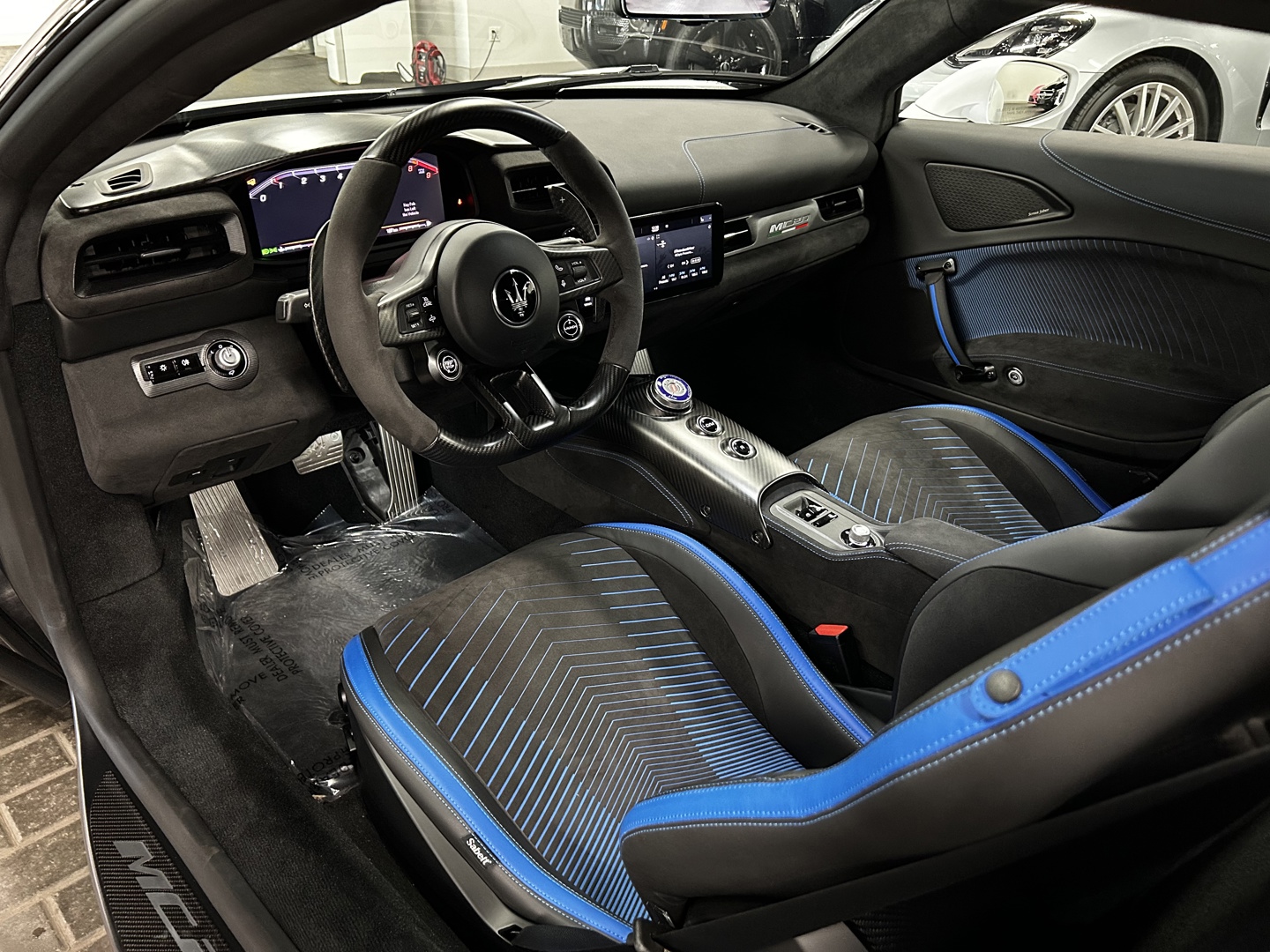 2022 Maserati MC20 MC20, 多伦多, 全款车