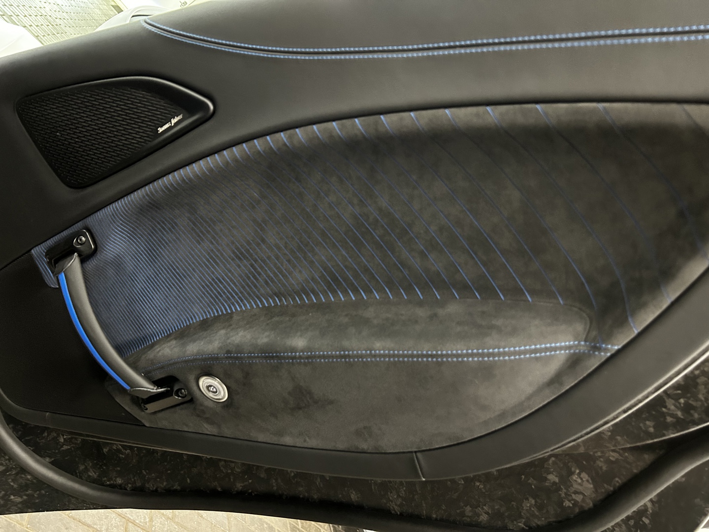 2022 Maserati MC20 MC20, 多伦多, 全款车