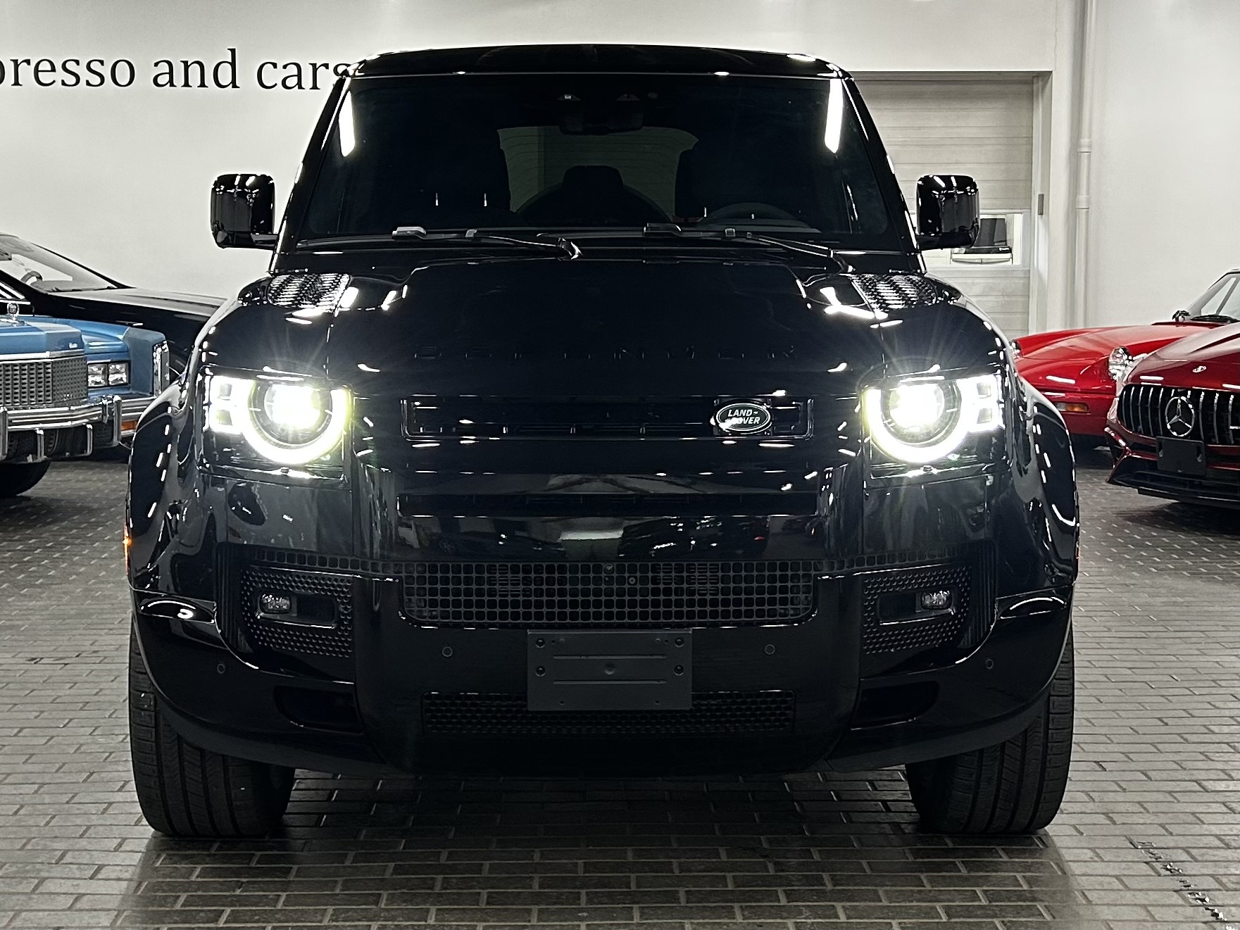 2023 Land Rover Defender 110 V8, 多伦多, 全款车