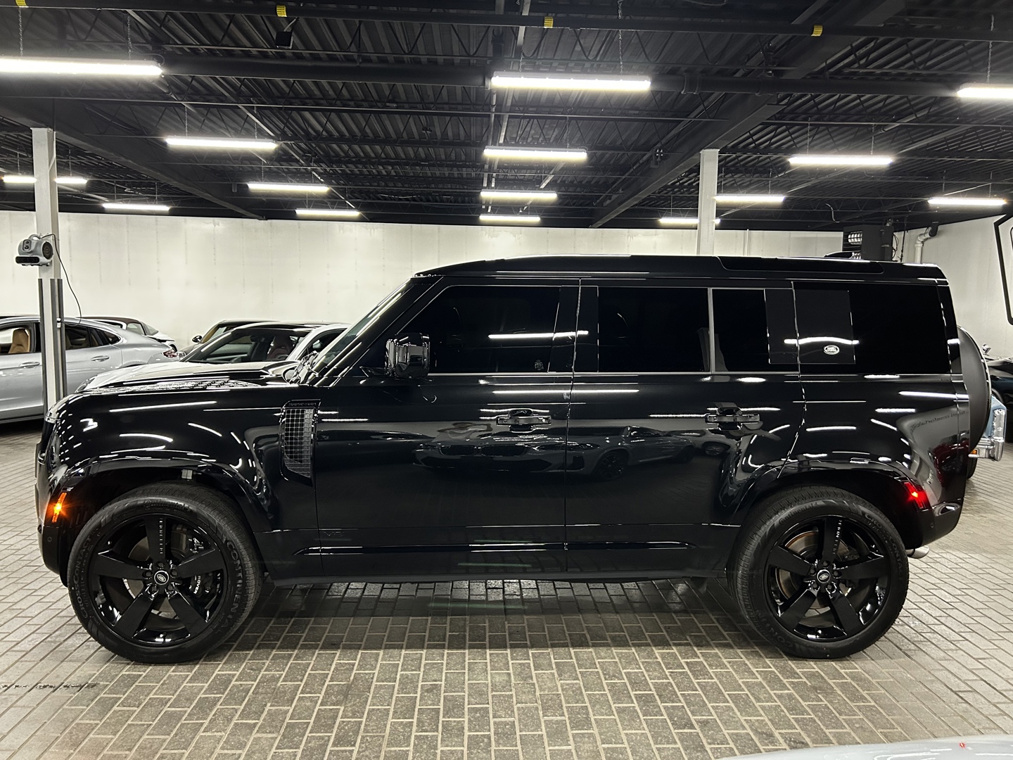 2023 Land Rover Defender 110 V8, 多伦多, 全款车