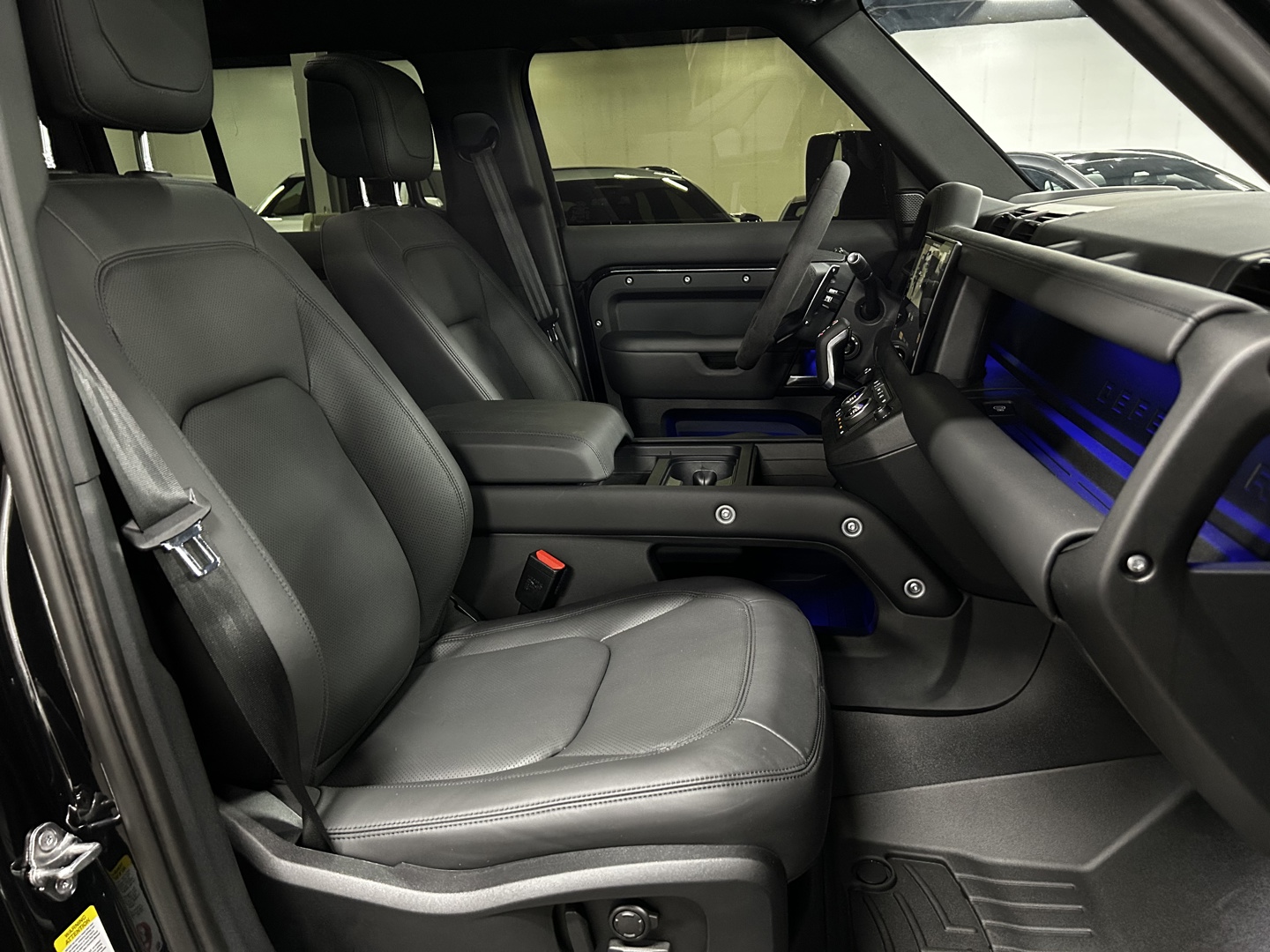 2023 Land Rover Defender 110 V8, 多伦多, 全款车