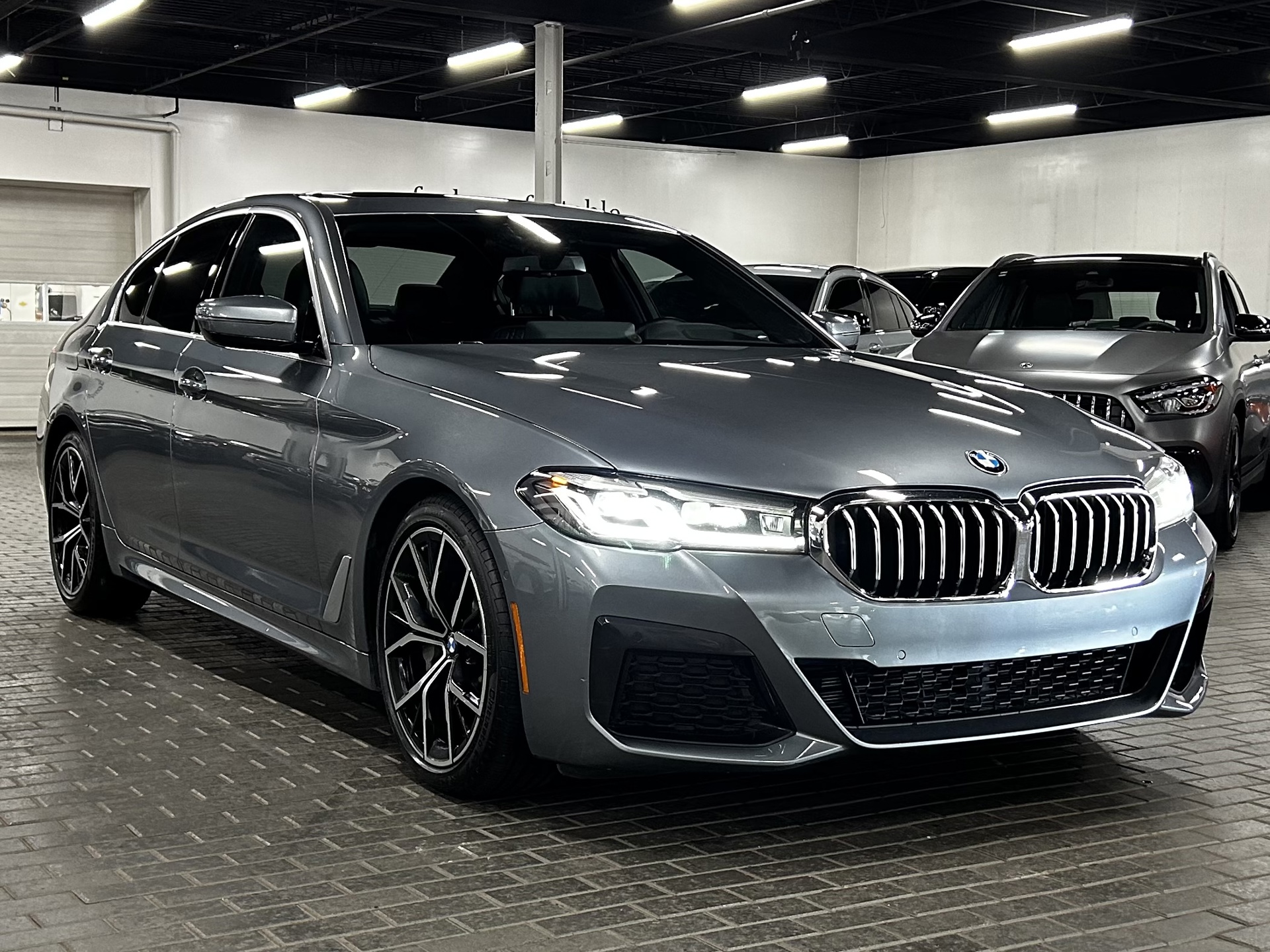 2022 BMW 530i xDrive, 多伦多, 全款车