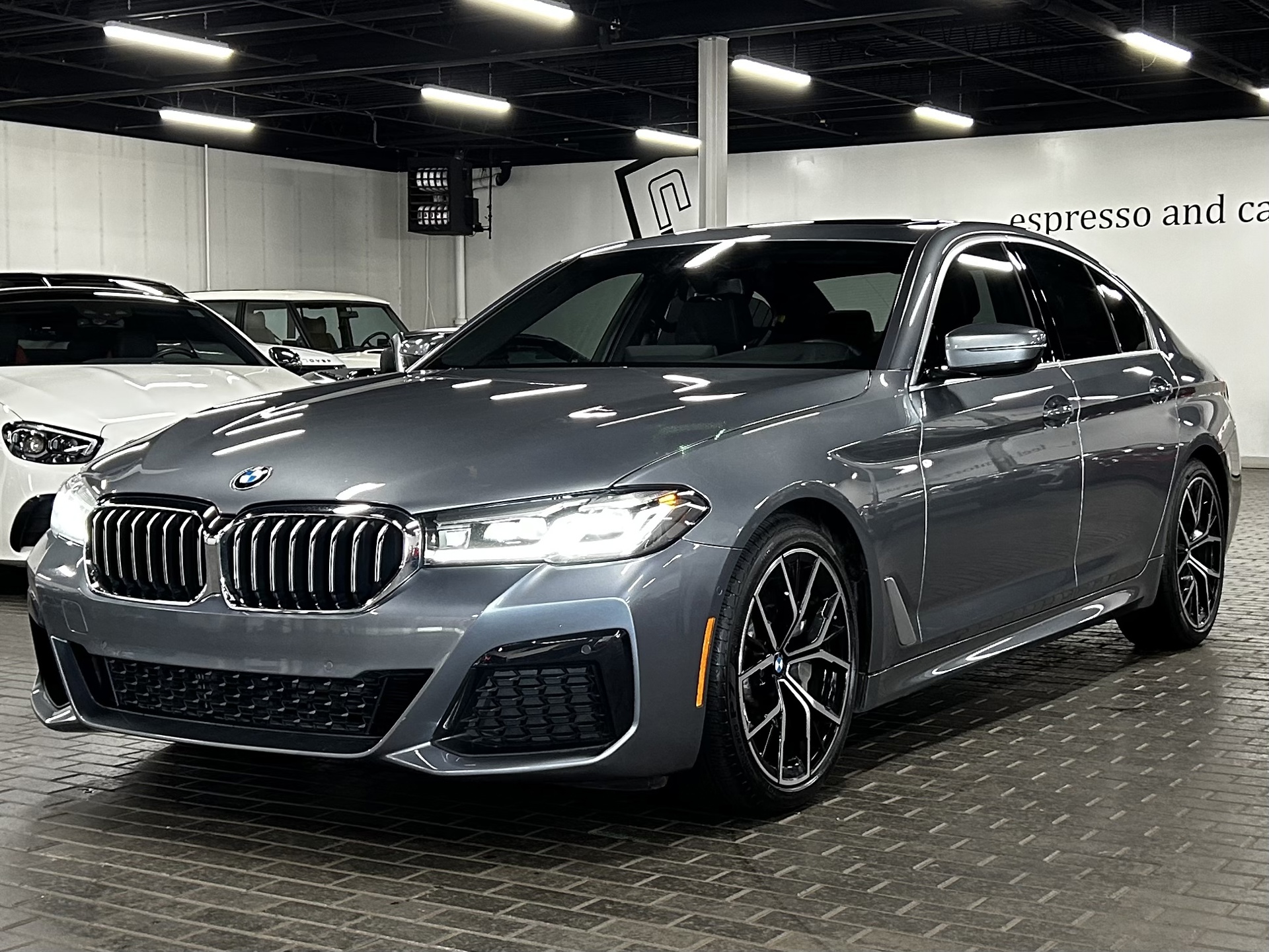 2022 BMW 530i xDrive, 多伦多, 全款车