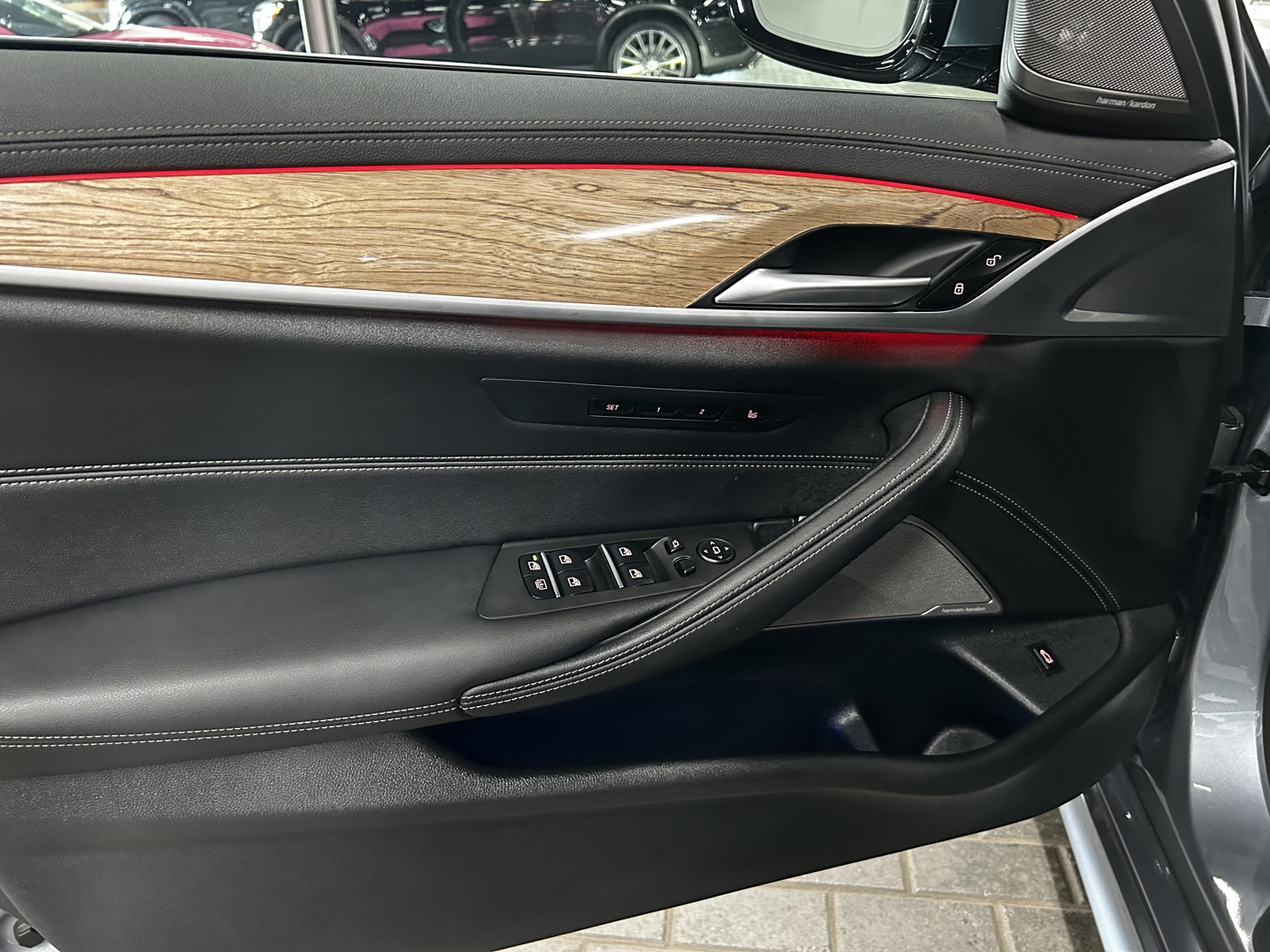 2022 BMW 530i xDrive, 多伦多, 全款车