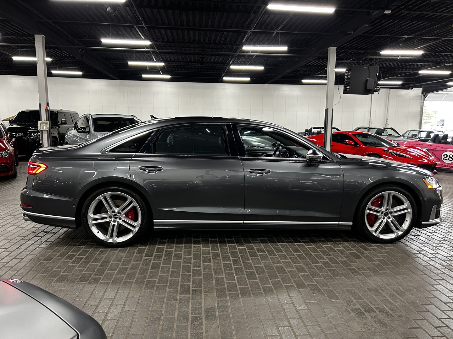 2021 Audi S8 L 4.0T (Tiptronic), 多伦多, 全款车