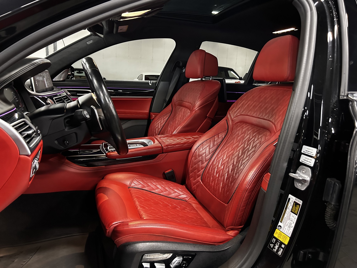 2020 BMW 750i xDrive, 多伦多, 全款车