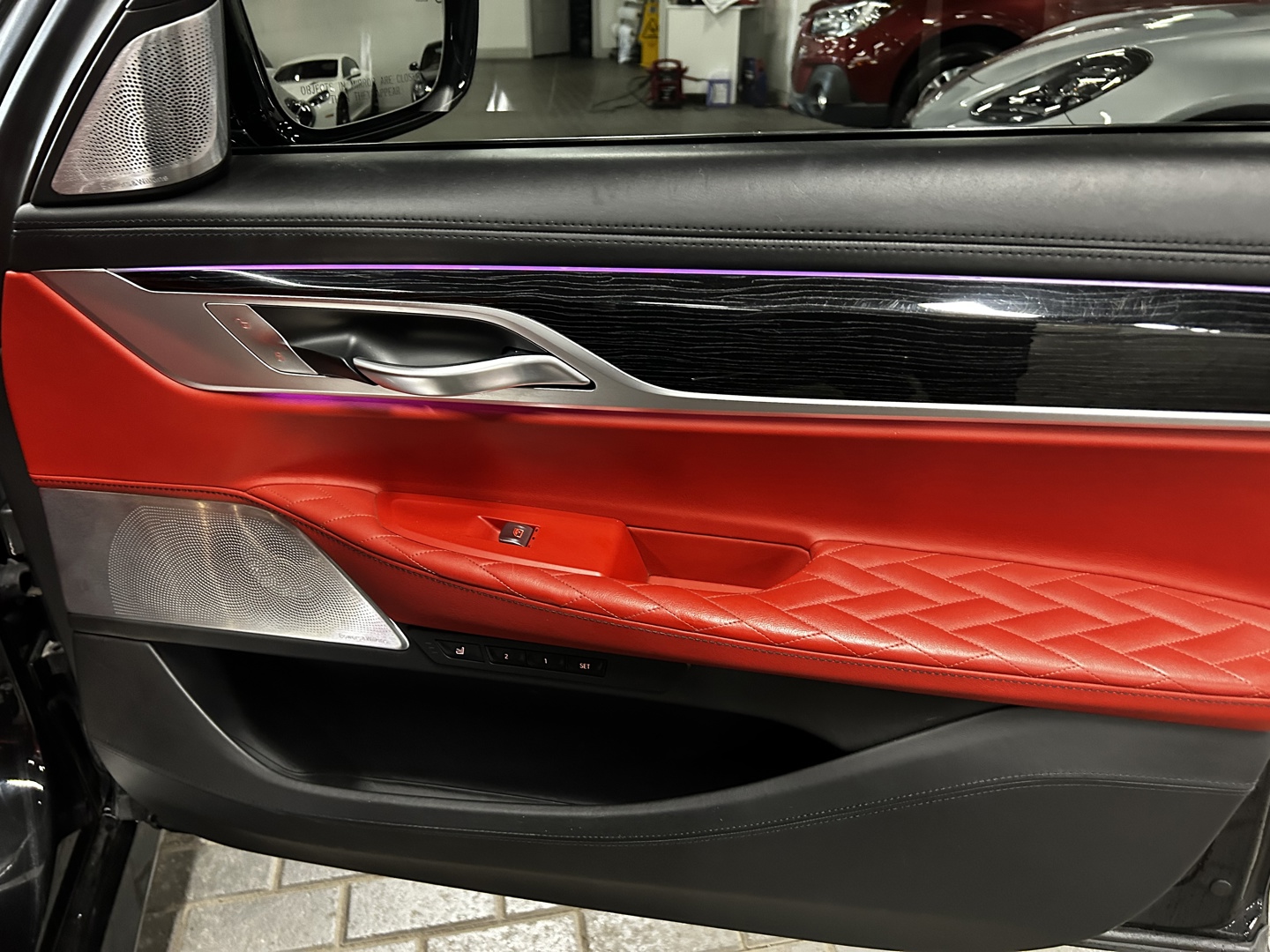 2020 BMW 750i xDrive, 多伦多, 全款车