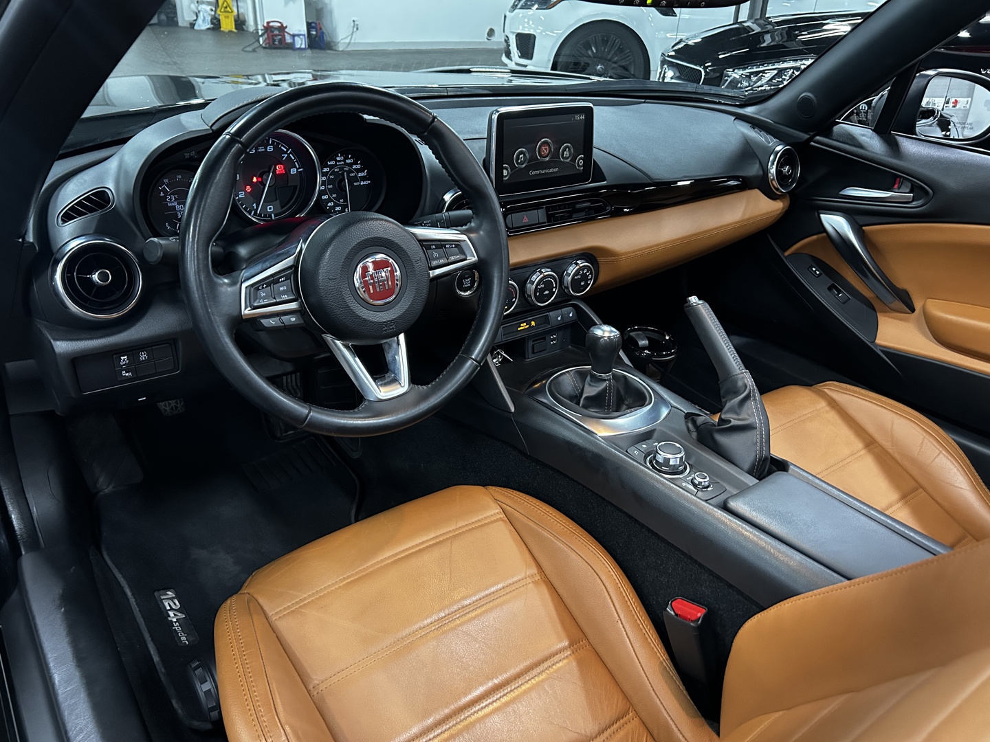 2017 Fiat 124 Spider Lusso, 多伦多, 全款车