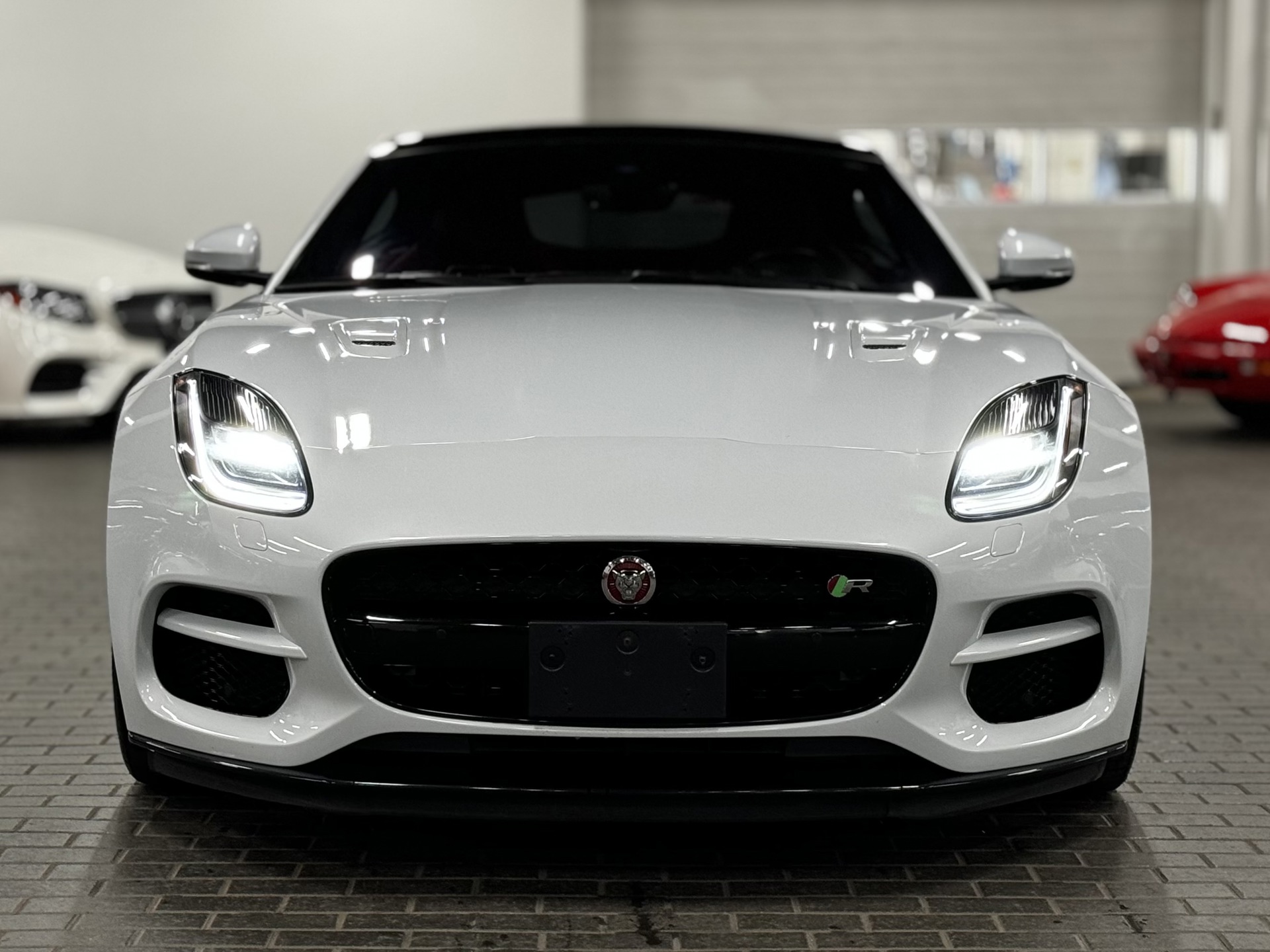 2018 Jaguar F-TYPE R, 多伦多, 全款车