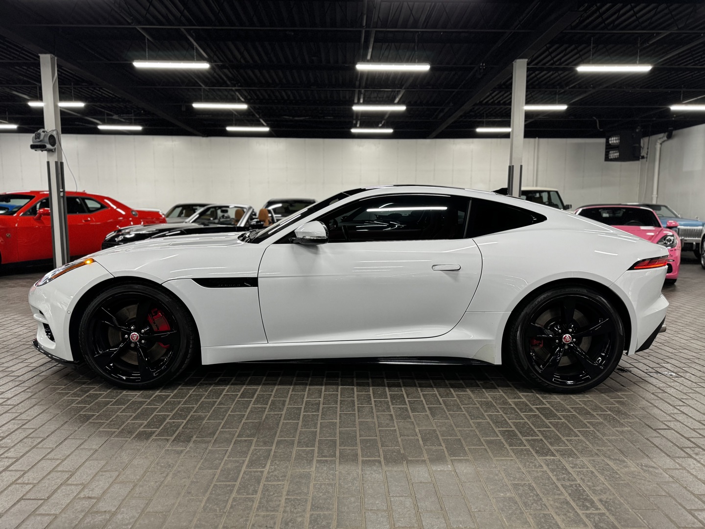 2018 Jaguar F-TYPE R, 多伦多, 全款车