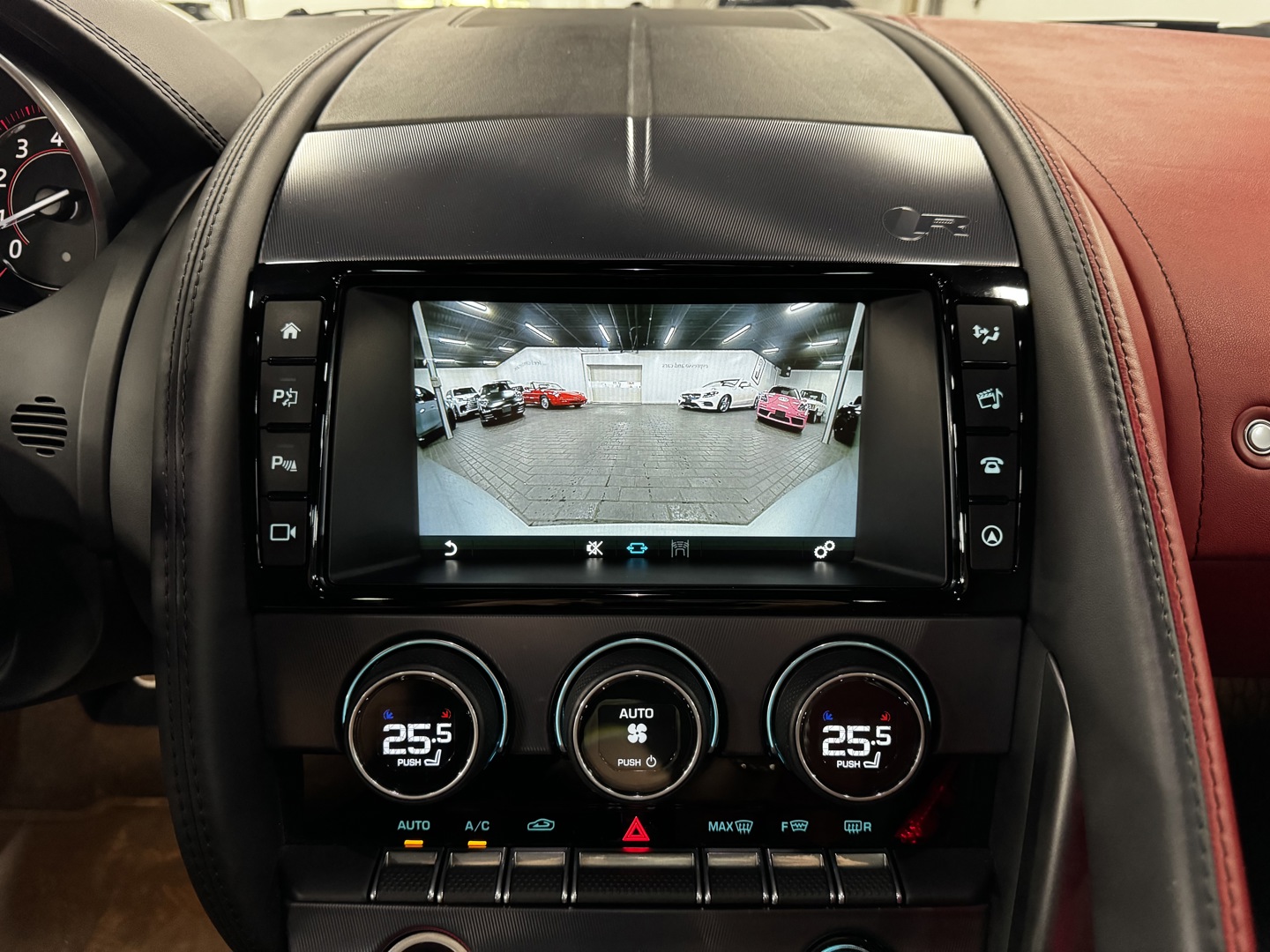 2018 Jaguar F-TYPE R, 多伦多, 全款车