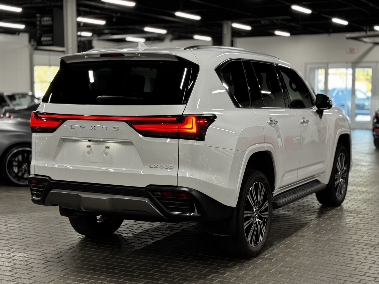 2022 Lexus LX 600 Premium, 多伦多, 全款车