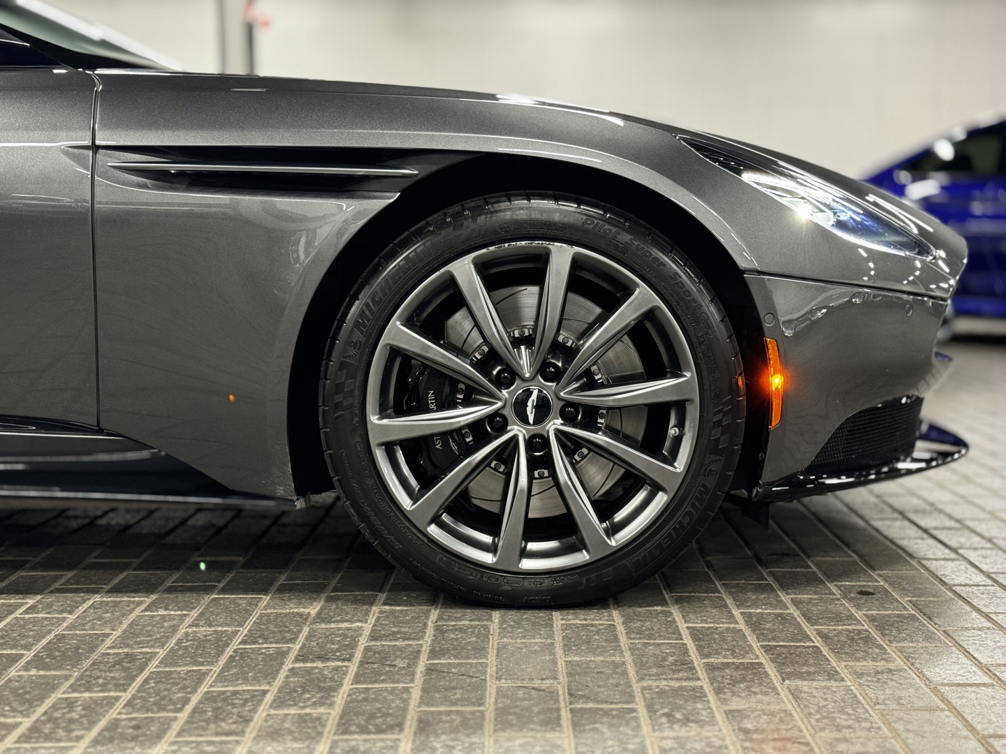 2019 Aston Martin DB11 Volante, 多伦多, 全款车