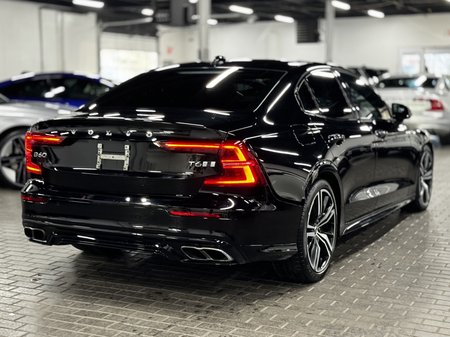 2020 Volvo S60 T6 R-Design, 多伦多, 五大行Finance估价