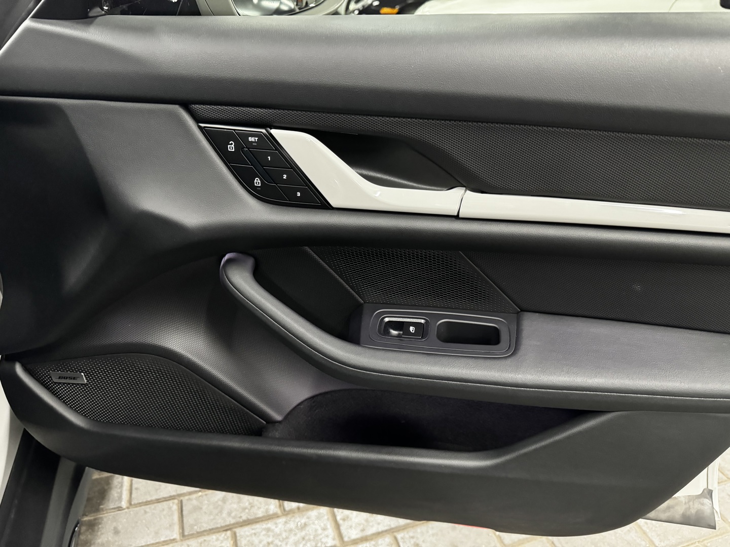 2022 Porsche Taycan Cross Turismo 4, 多伦多, 全款车