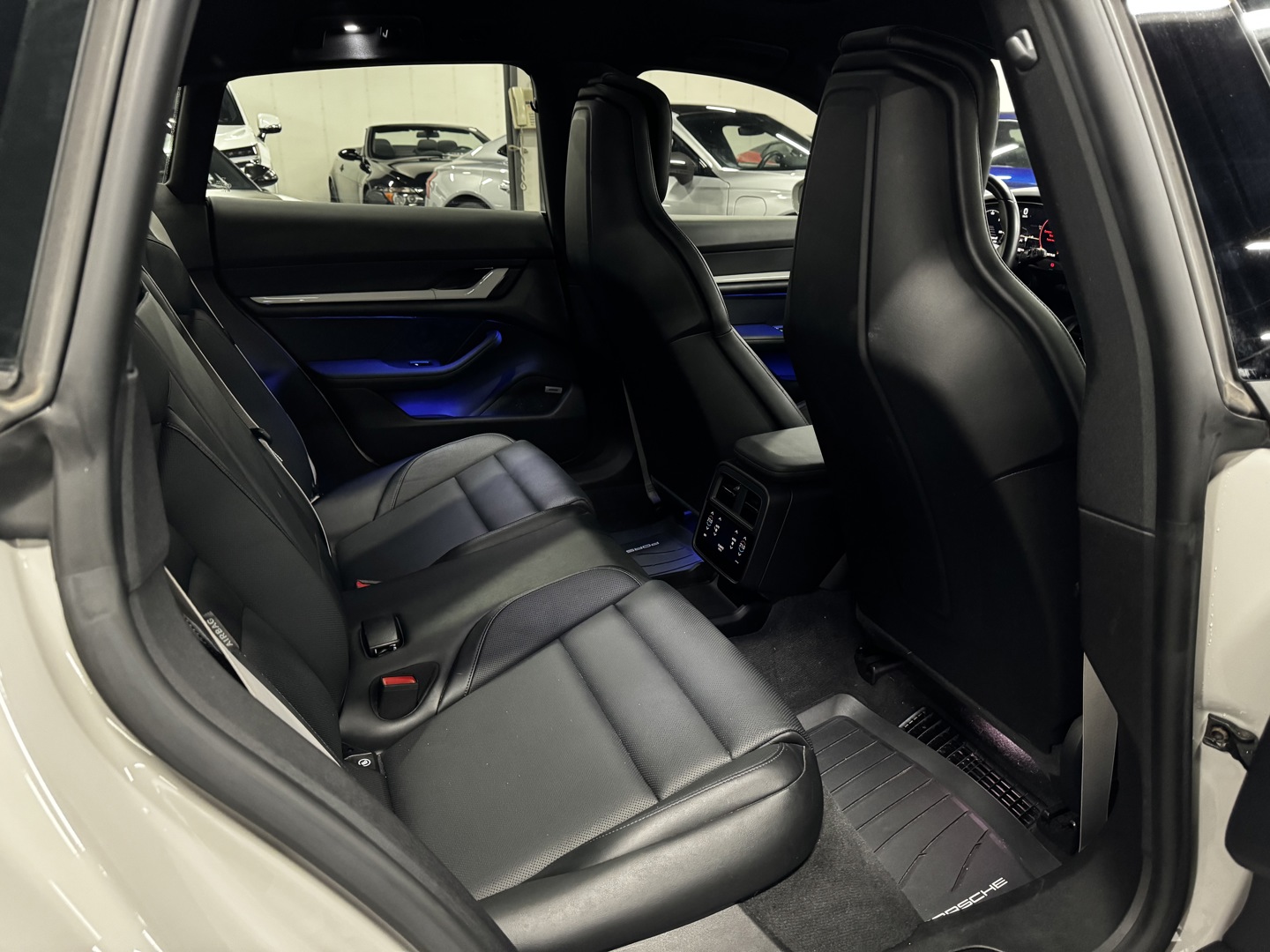 2022 Porsche Taycan Cross Turismo 4, 多伦多, 全款车