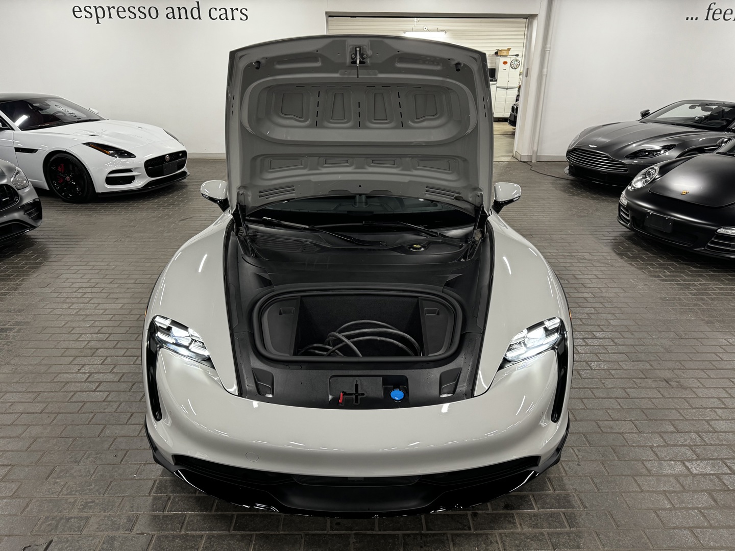 2022 Porsche Taycan Cross Turismo 4, 多伦多, 全款车