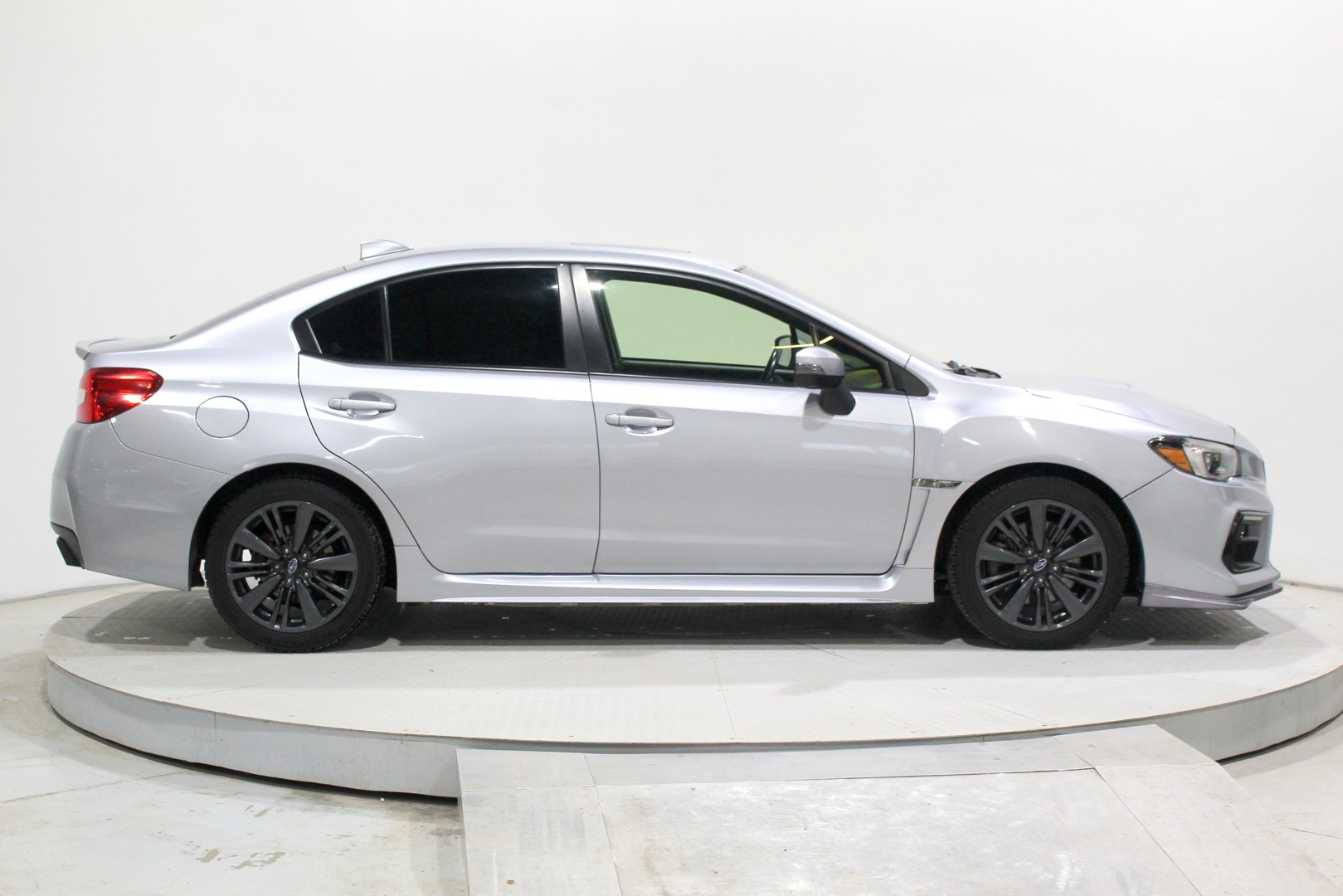 vehicle-gal8
