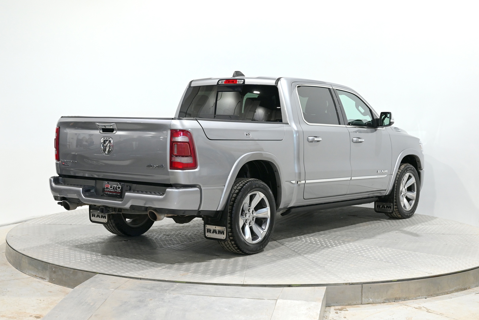 vehicle-gal8