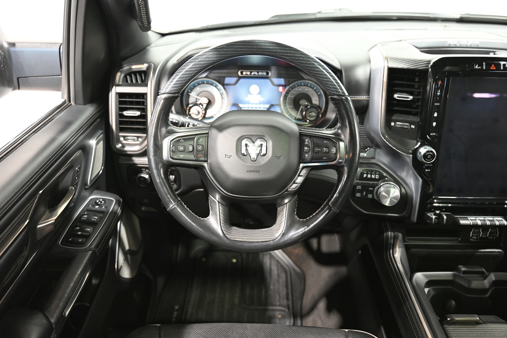 vehicle-gal15