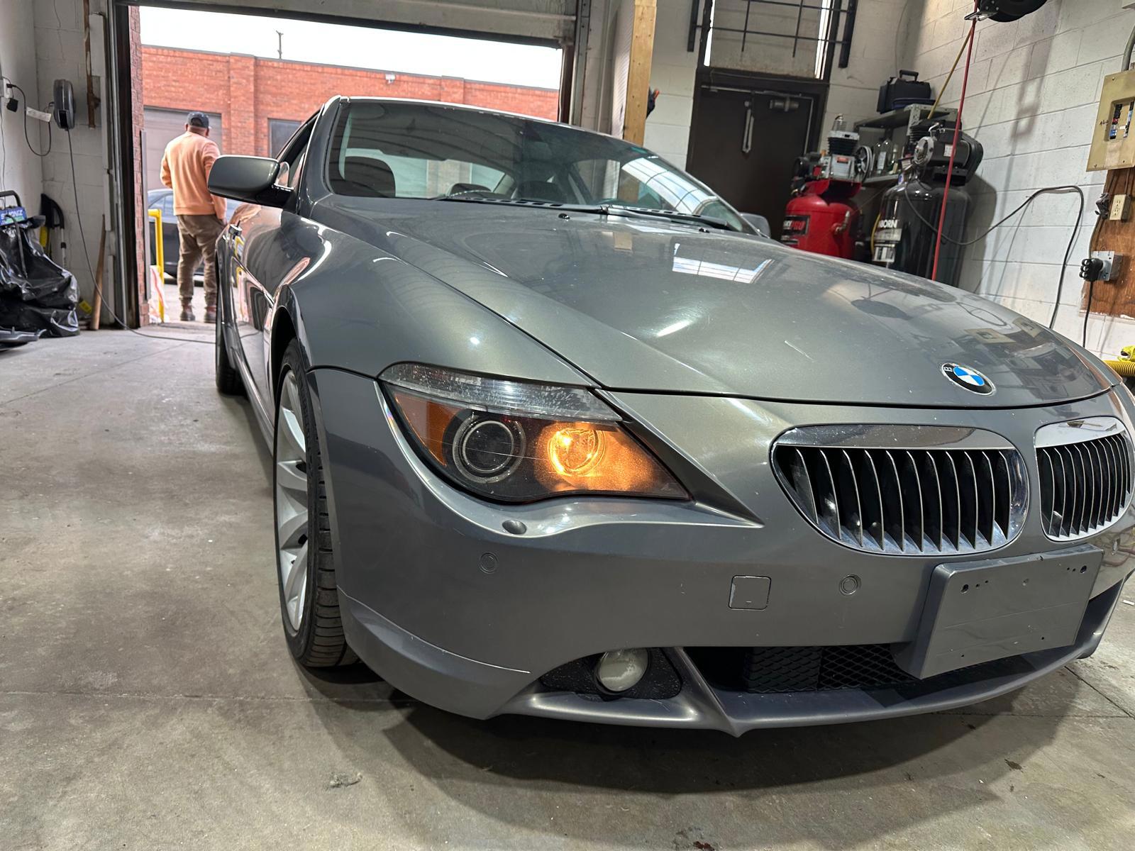 Silver 2006 BMW 6 Series 650i Coupe RWD Coupe Rear-Wheel Drive Automatic