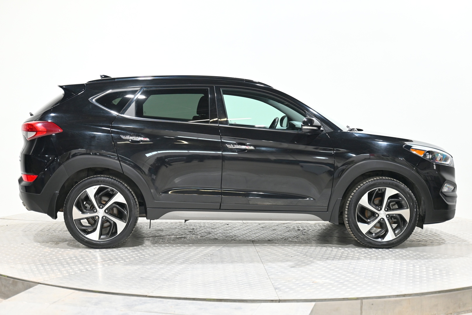 vehicle-gal8