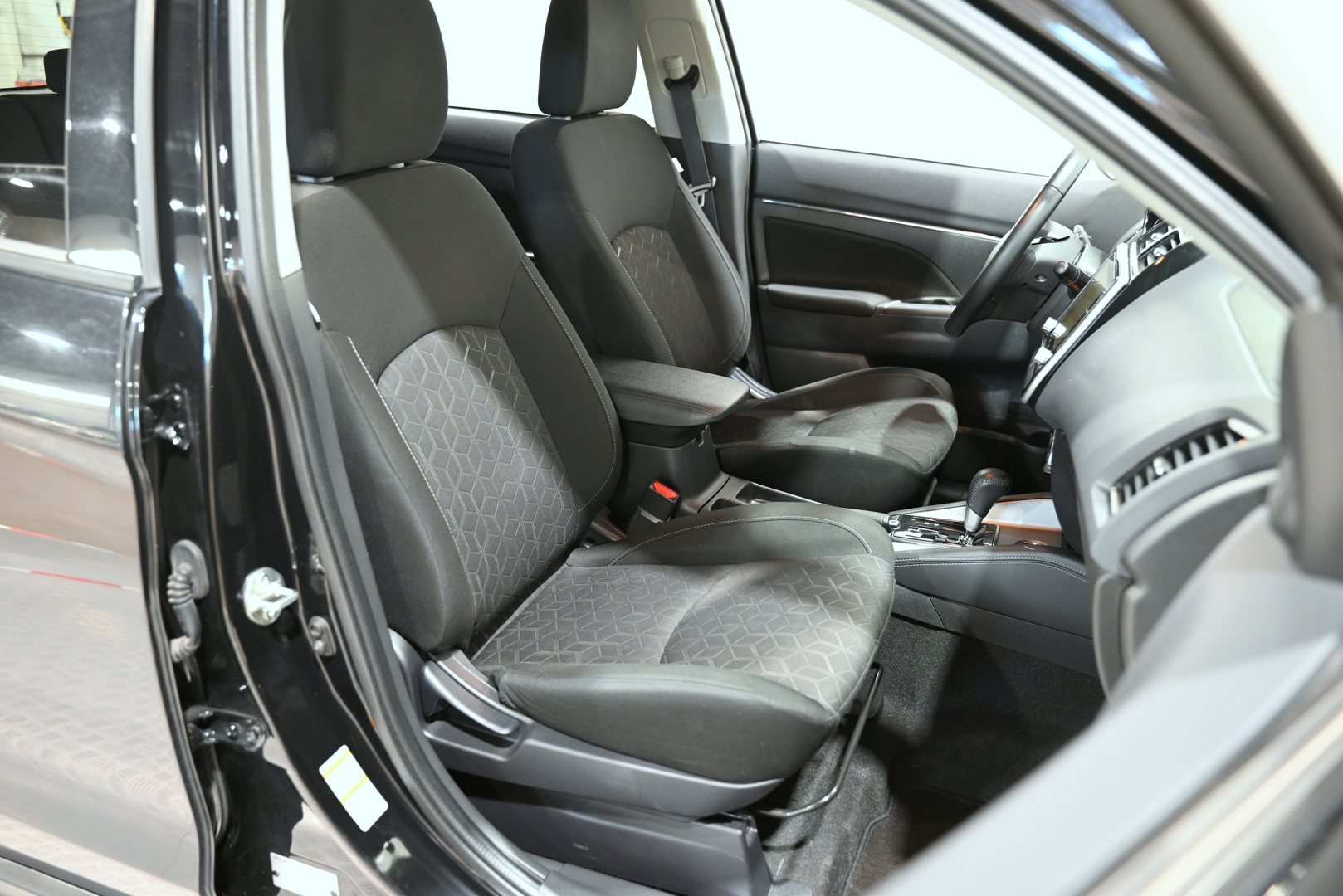 vehicle-gal28