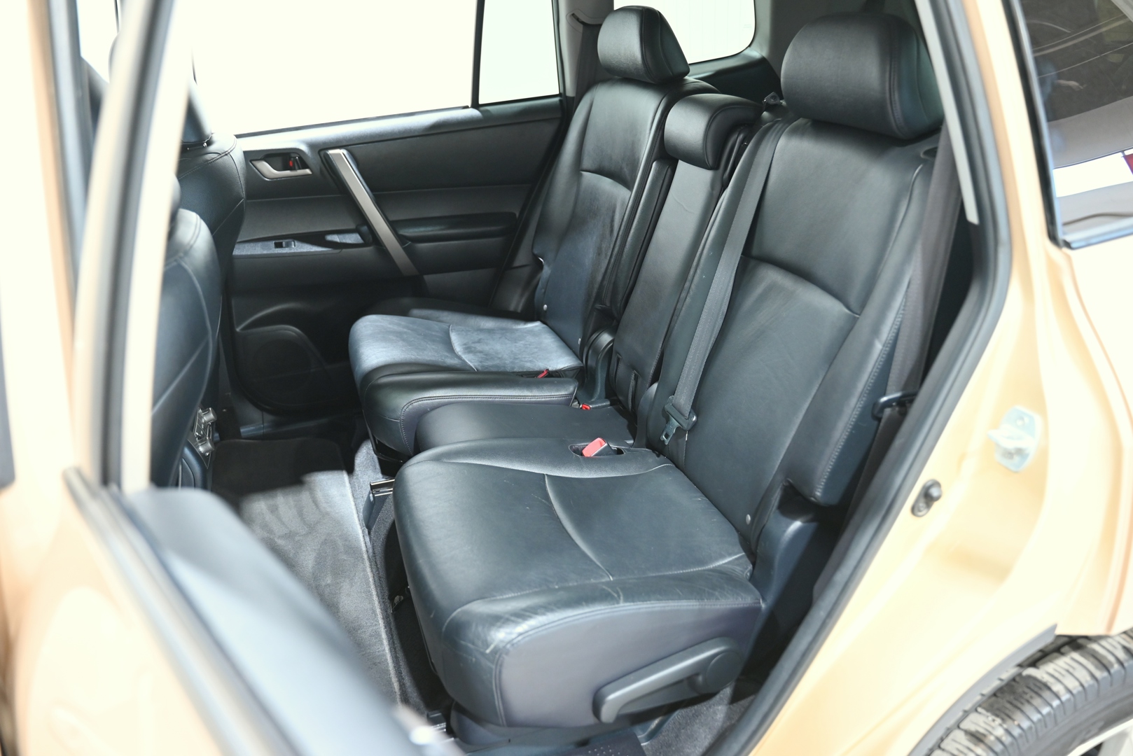 vehicle-gal23