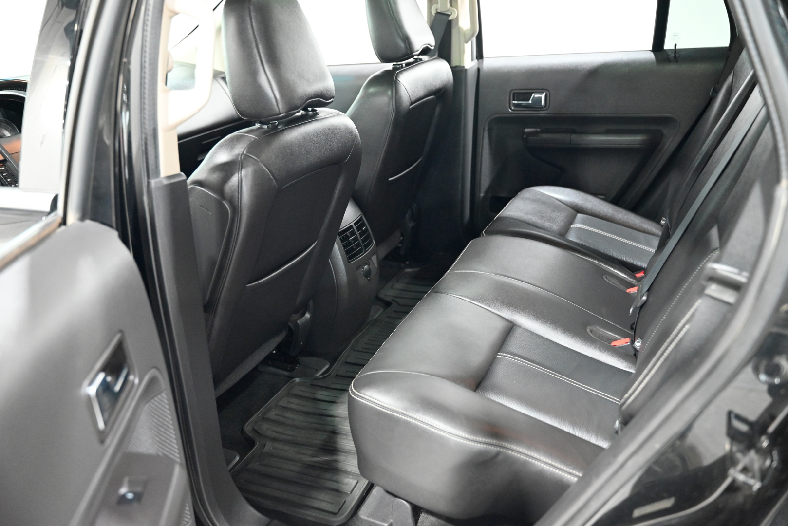 vehicle-gal25