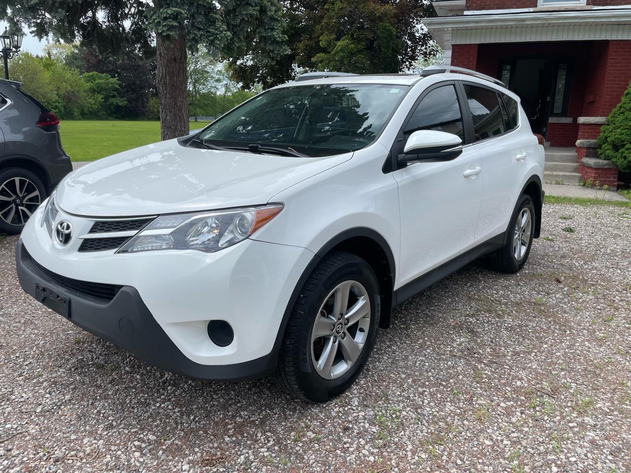 2015 Toyota RAV4 XLE AWD