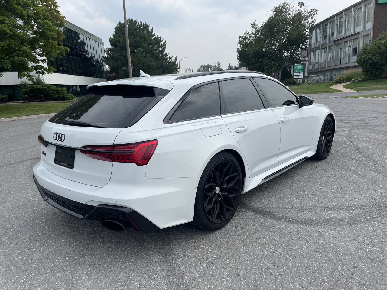 2021 Audi RS 6 Avant quattro