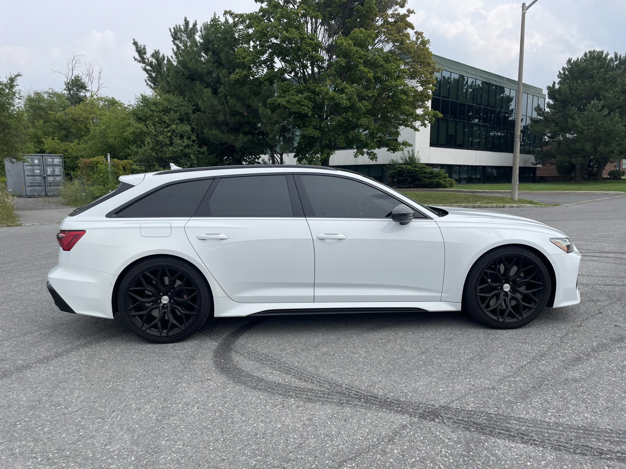 2021 Audi RS 6 Avant quattro