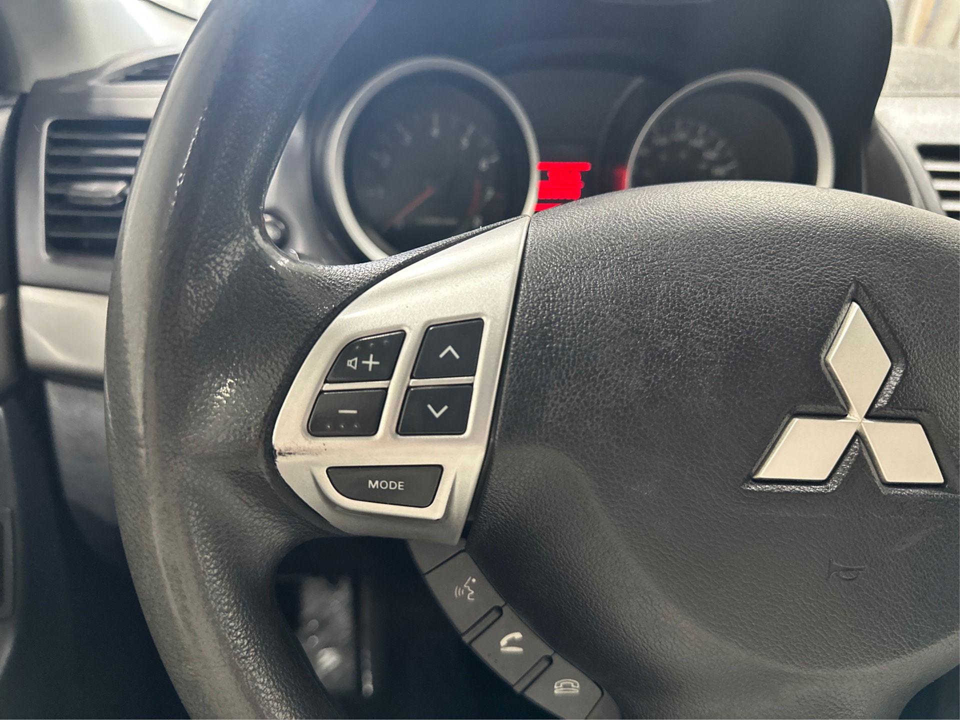 2013 Mitsubishi Lancer