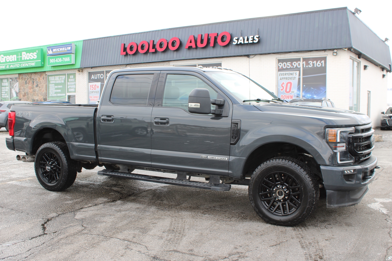 Ford F-250 Super Duty Lariat Crew Cab 4WD