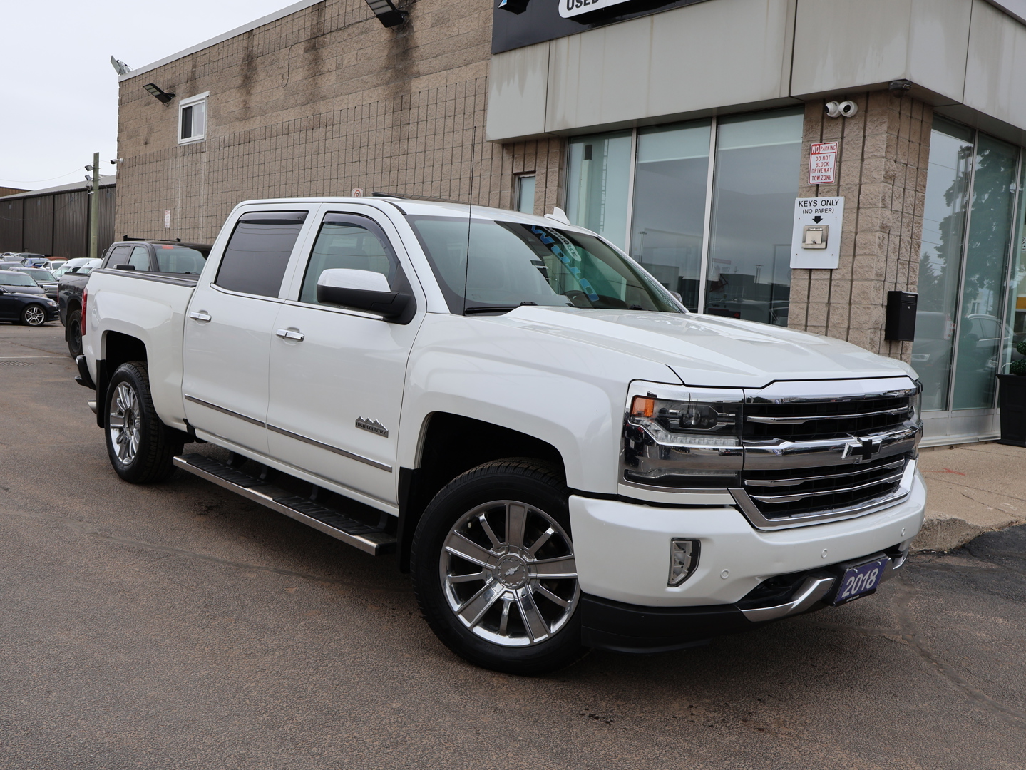 2018 Chevrolet Silverado 1500 High Country Crew Cab 4WD