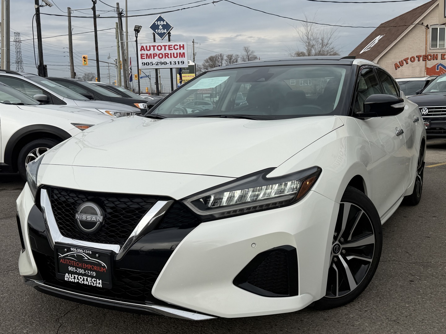 2023 Nissan Maxima SL FWD